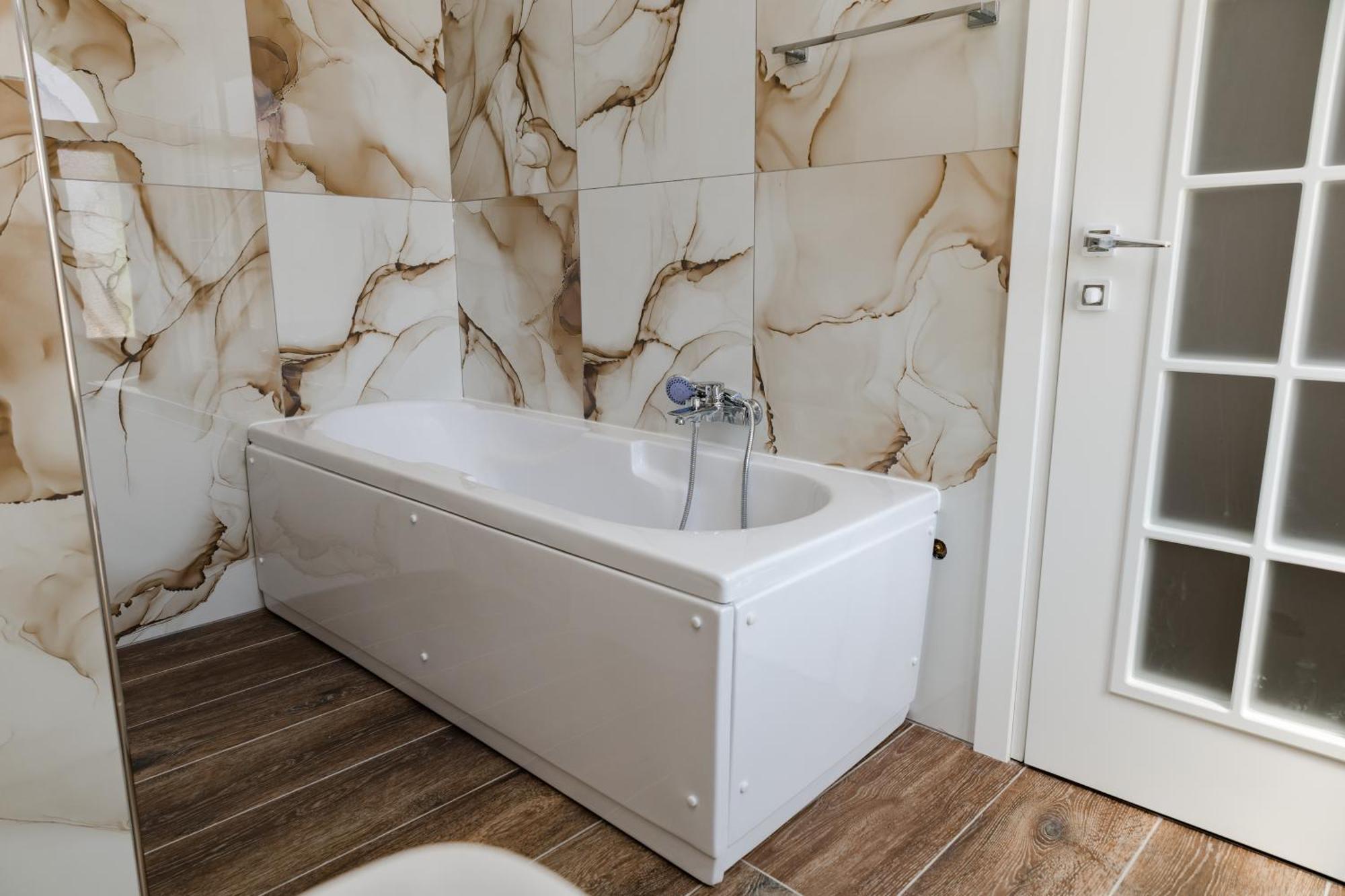 Riviera Hotel-city Center Hotel 3*