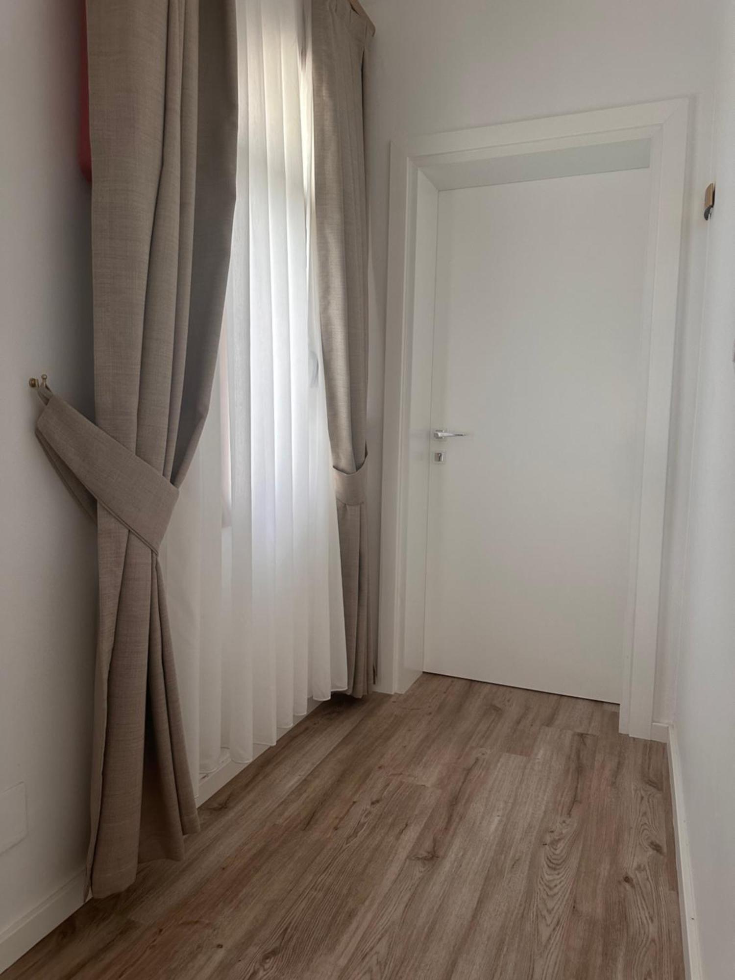 Riviera Hotel-city Center Hotel 3*